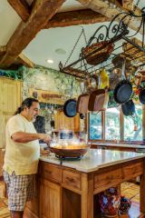 Chef Carlos Dieppa miembro de Taifa del Enyesque