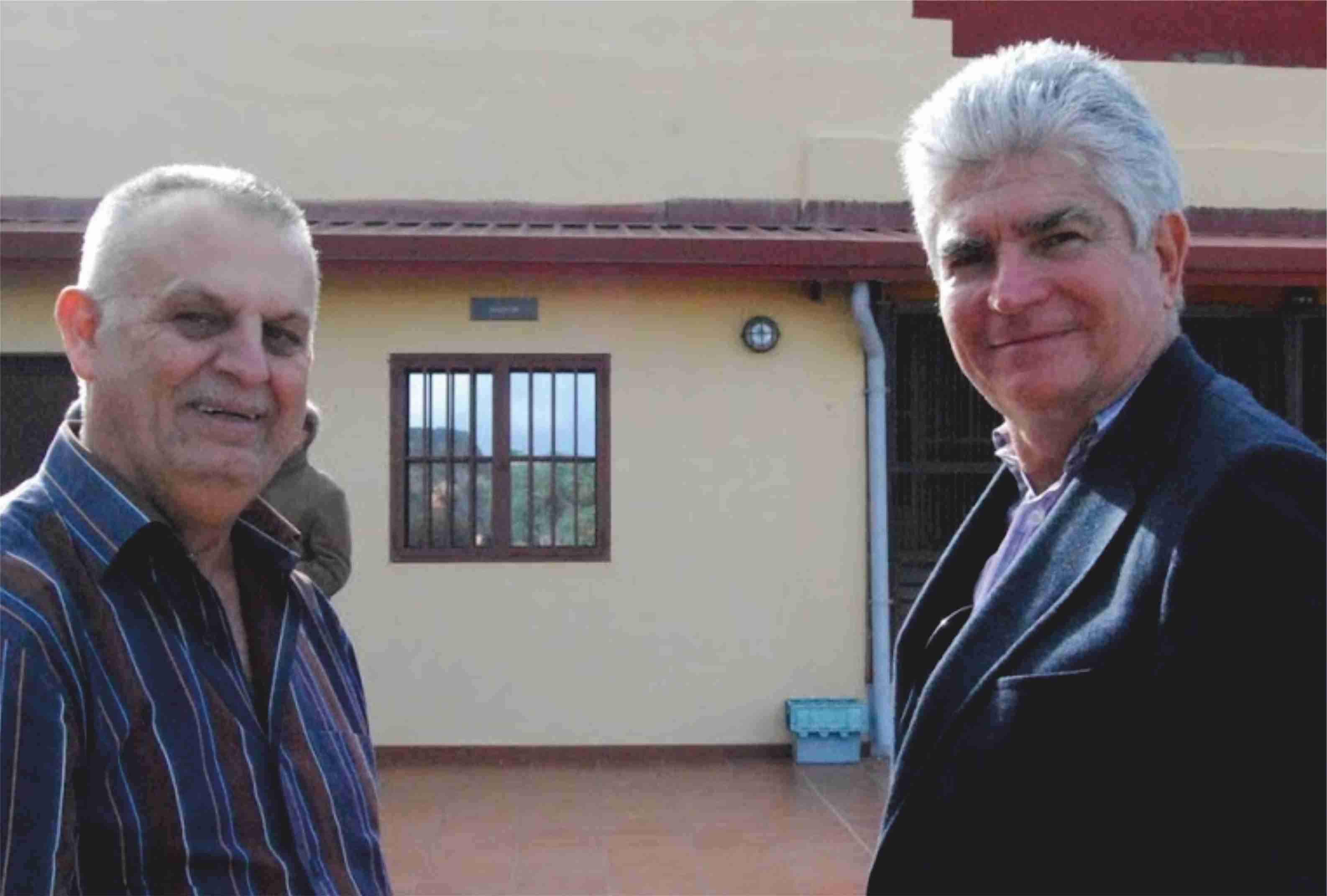 Miembros de Taifa del Enyesque durante encuentro gastronómico